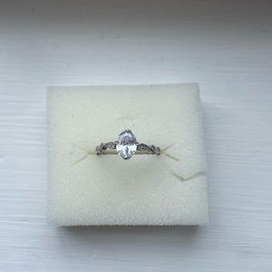 Charmed Aroma Ring